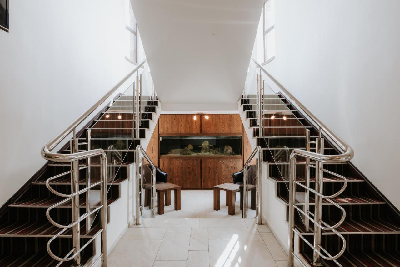Hotel Bonaparte Kassa Kültér fotó