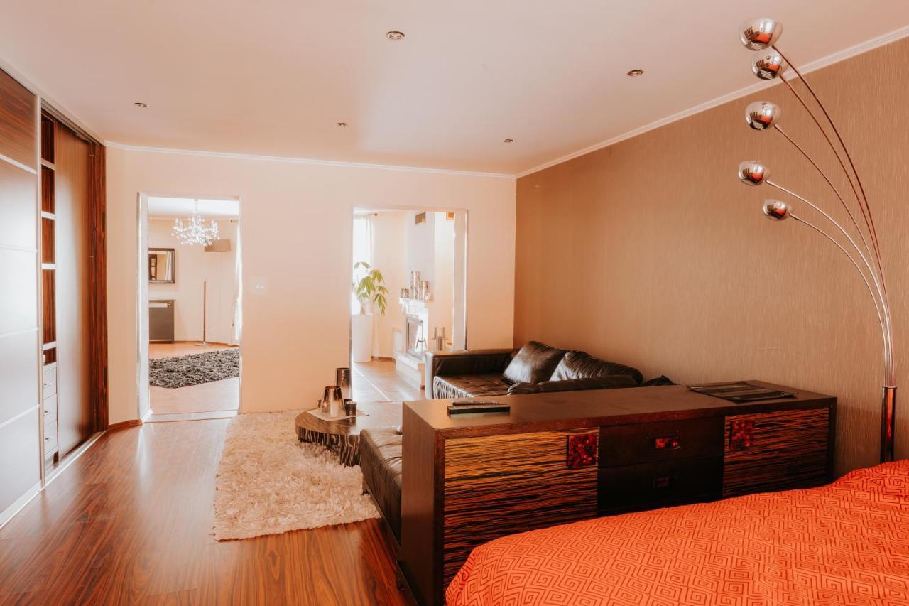 Hotel Bonaparte Kassa Kültér fotó